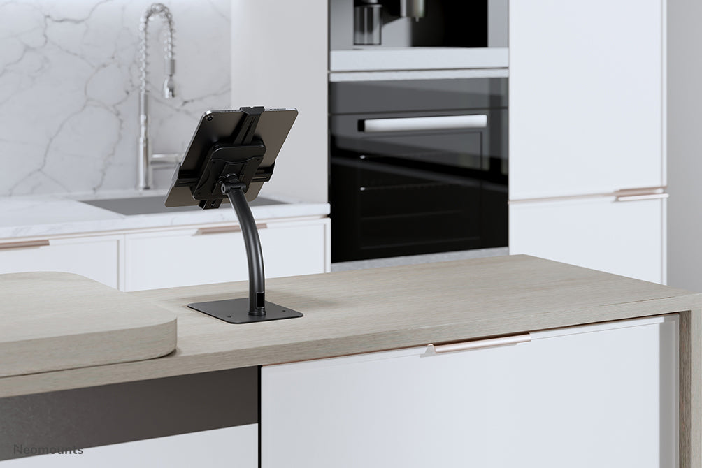 Neomounts DS15-625BL1 vippe- og roterbar bordplade tablet-holder til 7,9-11 tommer tablets - Sort