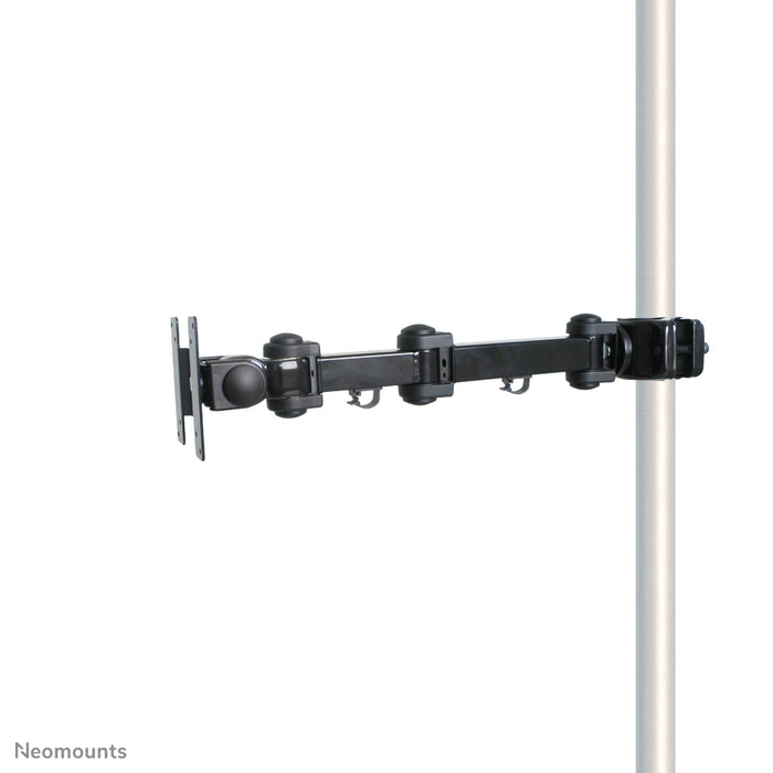 Neomounts FPMA-WP300black er en vippe- og drejelig stolpebeslag til LCD/LED/TFT skærm op til 30 tommer (76 cm).