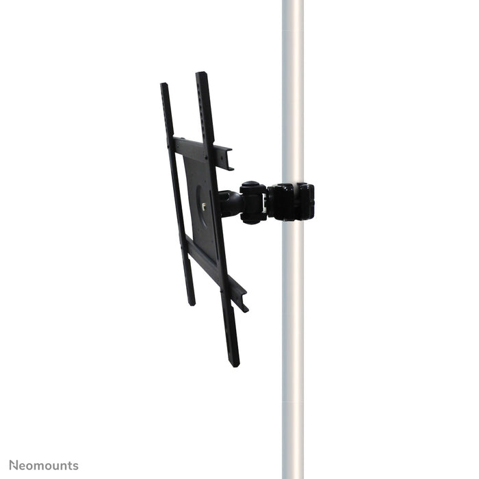 Neomounts FPMA-WP440black er en vippe- og drejelig stolpebeslag til LCD/LED/TFT skærm op til 52 tommer (132 cm).