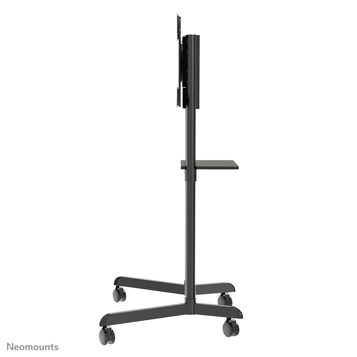 Neomounts NS-M1250 sort er et mobilt møbel til fladskærme op til 70 tommer (178 cm). Inkl. laptopbakke - Sort