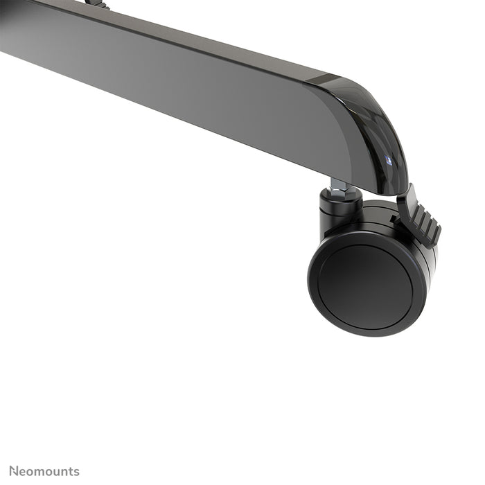 Neomounts NS-M1250 sort er et mobilt møbel til fladskærme op til 70 tommer (178 cm). Inkl. laptopbakke - Sort