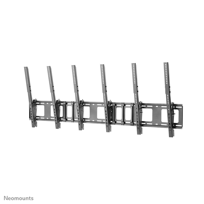Neomounts NS-WMB300P sort er en vægmonteret menu board-holder til lodret montering af skærme op til 52 tommer (132 cm).